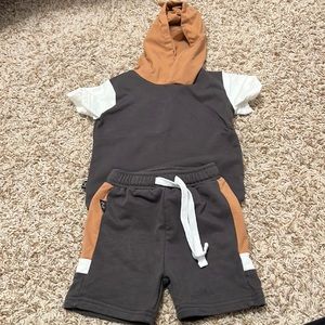 Olive and Scout 2T toddler boy outfit